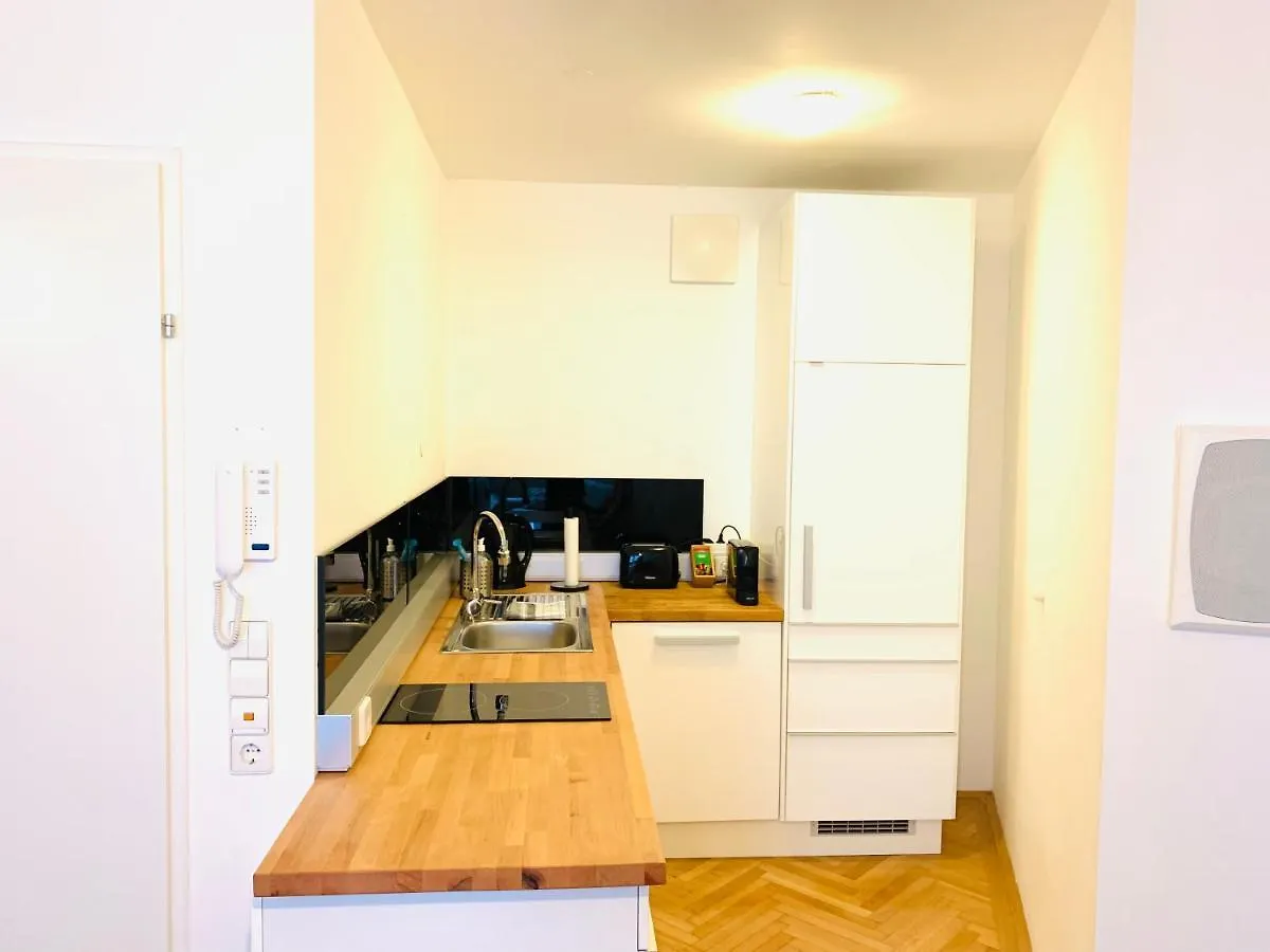 Ruhige Wohnung Im Gasometer Wien *Wifi*U3*Netflix* Appartement Vienne